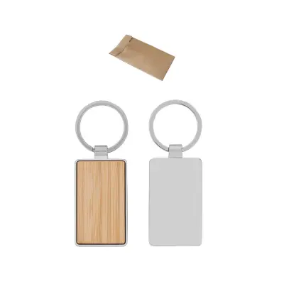 GASTON RECTANGULAR. Rectangular iron keychain in zinc and bamboo